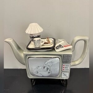 Rare vintage Interlude Gray Ceramic TV Teapot with Tray and Accessories